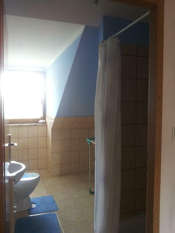 شقة Der Kleine Bauernhof Keine Arbeiter Zadnych Pracownikow Lubiatow  المظهر الخارجي الصورة